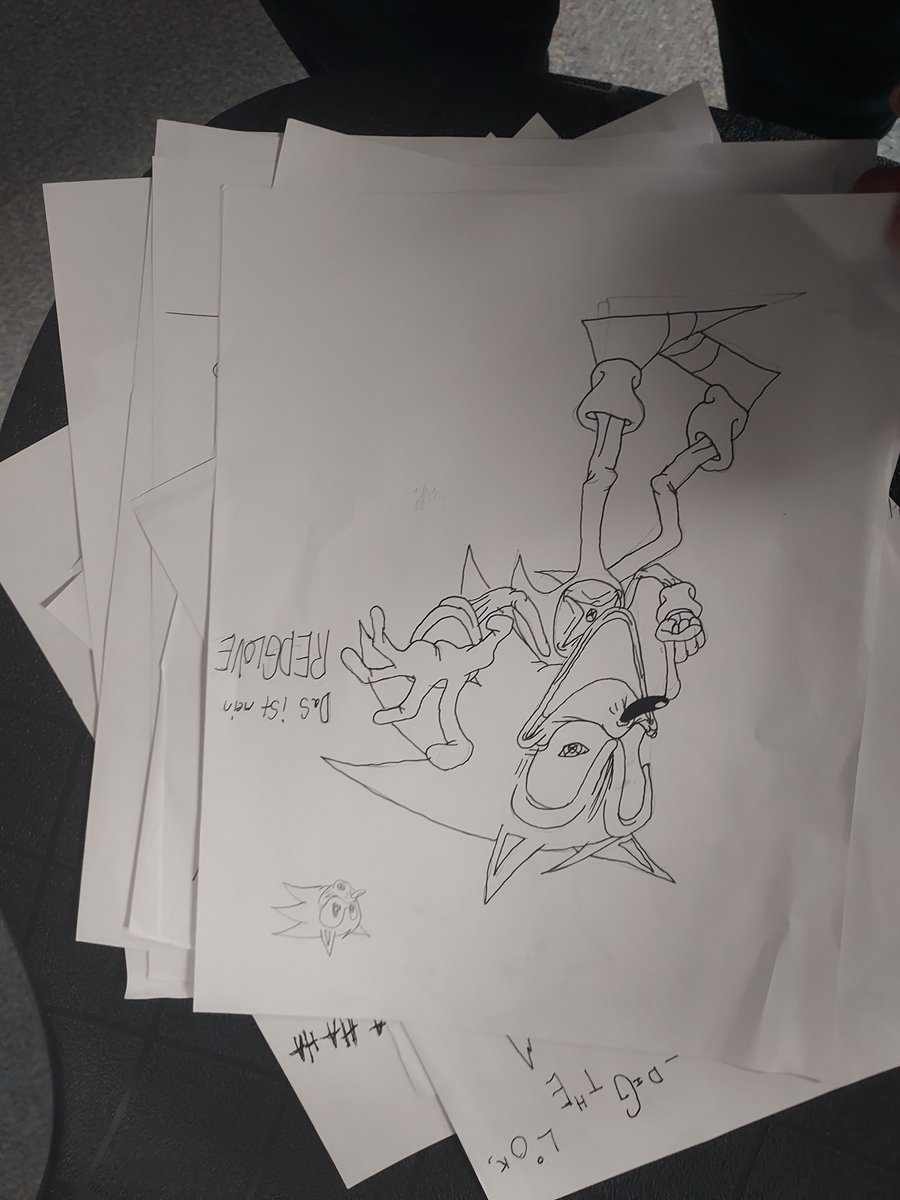 ikrusvr's tweet photo. Why the fuck are they upside down π‘π‘π‘#redglove #lordx #chill redgloveπ€€ https://t.co/MCrFfCZzg0
