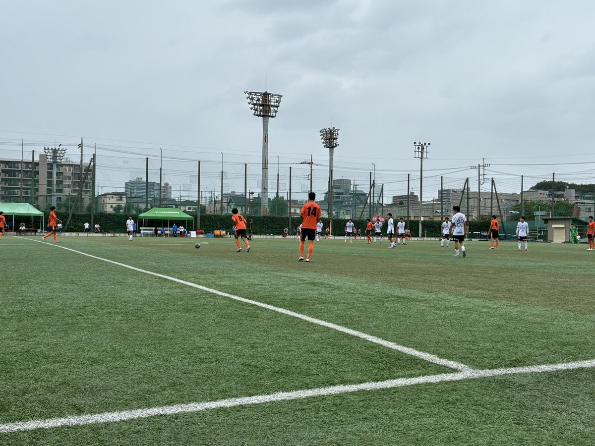 kingamaral1999's tweet photo. 試合終了、市立浦和4🆚0浦和ユースII。
市高は前半2ゴールでリードし、後半もセットプレーとショートカウンターから追加点、圧勝しました。
浦和ユースも個々の技術は高いものの、細かなミスが目立ち残念な敗戦。
#高円宮杯 #市立浦和 #浦和ユース https://t.co/VSkN7AqdwC
