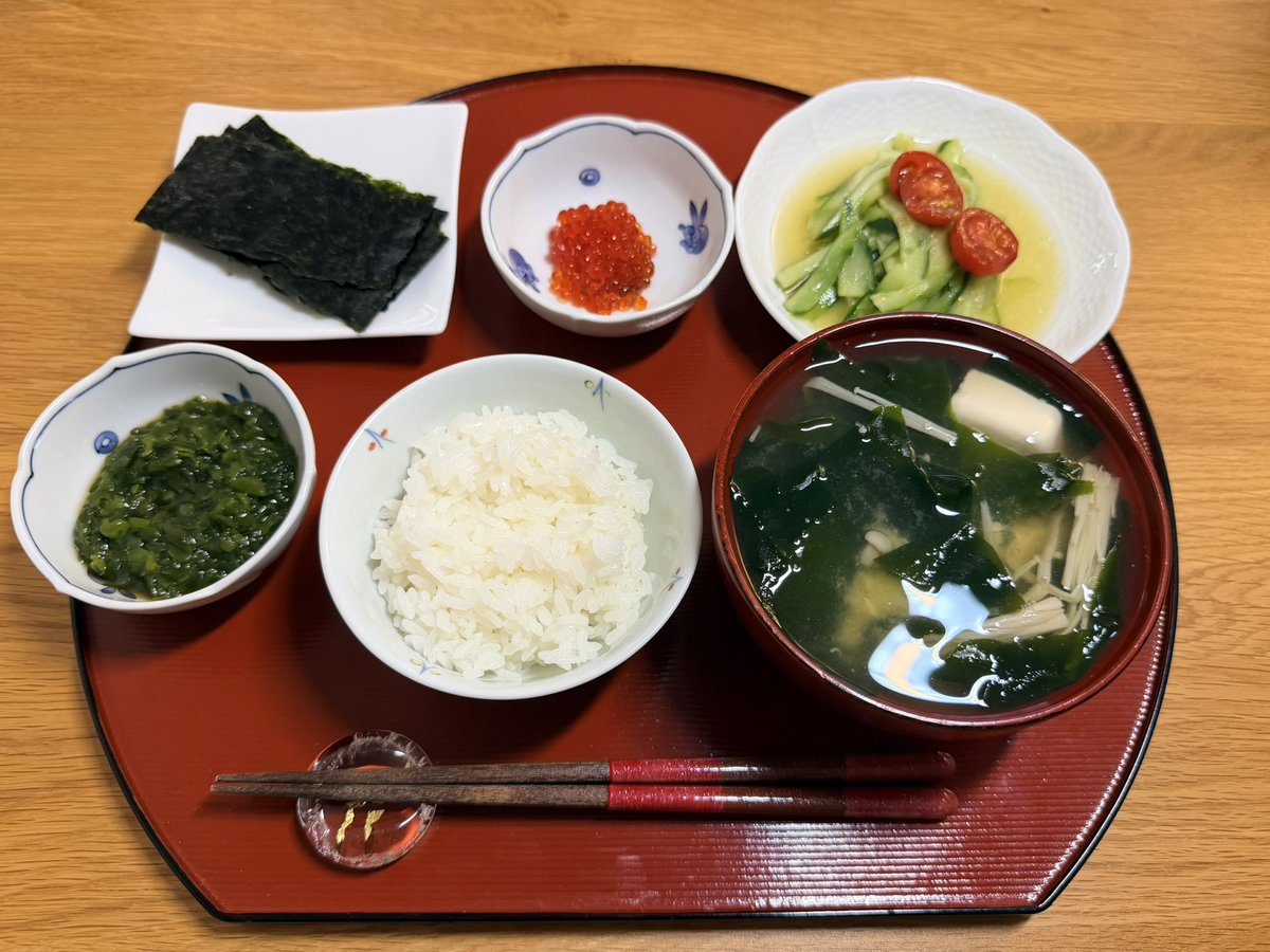 saorimasuda_'s tweet photo. 今日の朝ごはん☀️
北海道に行っていた母のお土産の、すじことめかぶが美味しすぎました🫶 https://t.co/wtnDmQVHv1