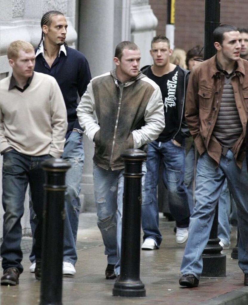 PolymarketSport's tweet photo. 🚨How footballers used to dress in the early 2000s https://t.co/SUpGINr1J3