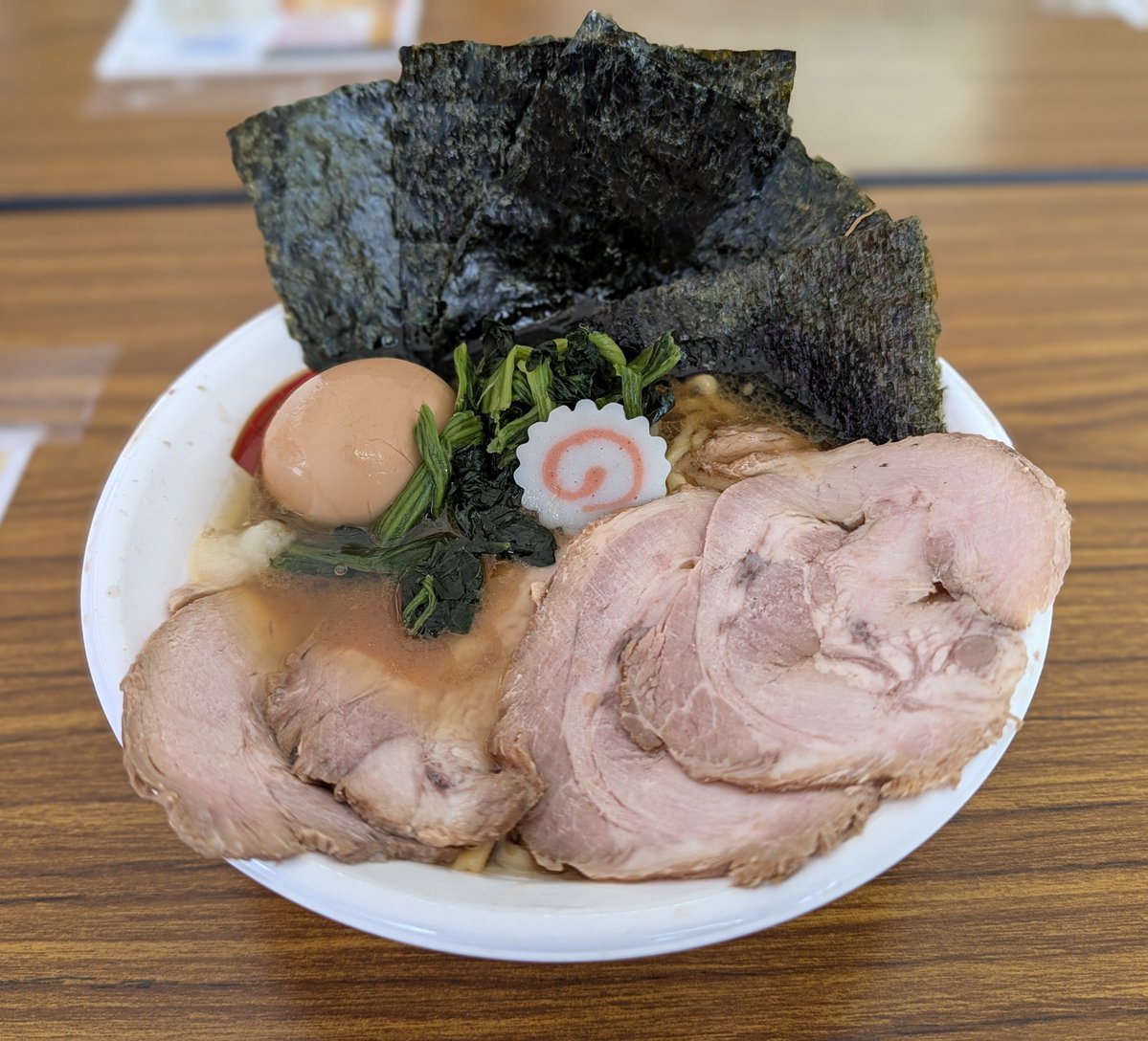 naooooooo20's tweet photo. 六等星 @ 熱狂中野ラーメン祭

2026/09/23（水）祝
10:00 予約
10:11 着丼

1杯目

濃厚ショッパーな家系で美味しい。麺もフェス用？に少なくて助かった

#どとんこつ麺屋六等星
#DX https://t.co/V0LPKPUf3F