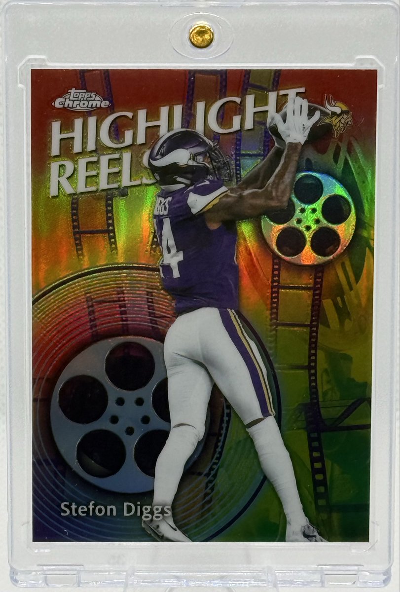 HendyRc189's tweet photo. Ripped two Costco exclusive super boxes, only one decent hit 

Stefon Diggs Highlight Reels SP
#thehobby #thehobbyfamily #cardcollector #FGV #FGVs 

@Get_BIG_Cards @DomCardboard @CardPurchaser https://t.co/tMiiEUWbQ5
