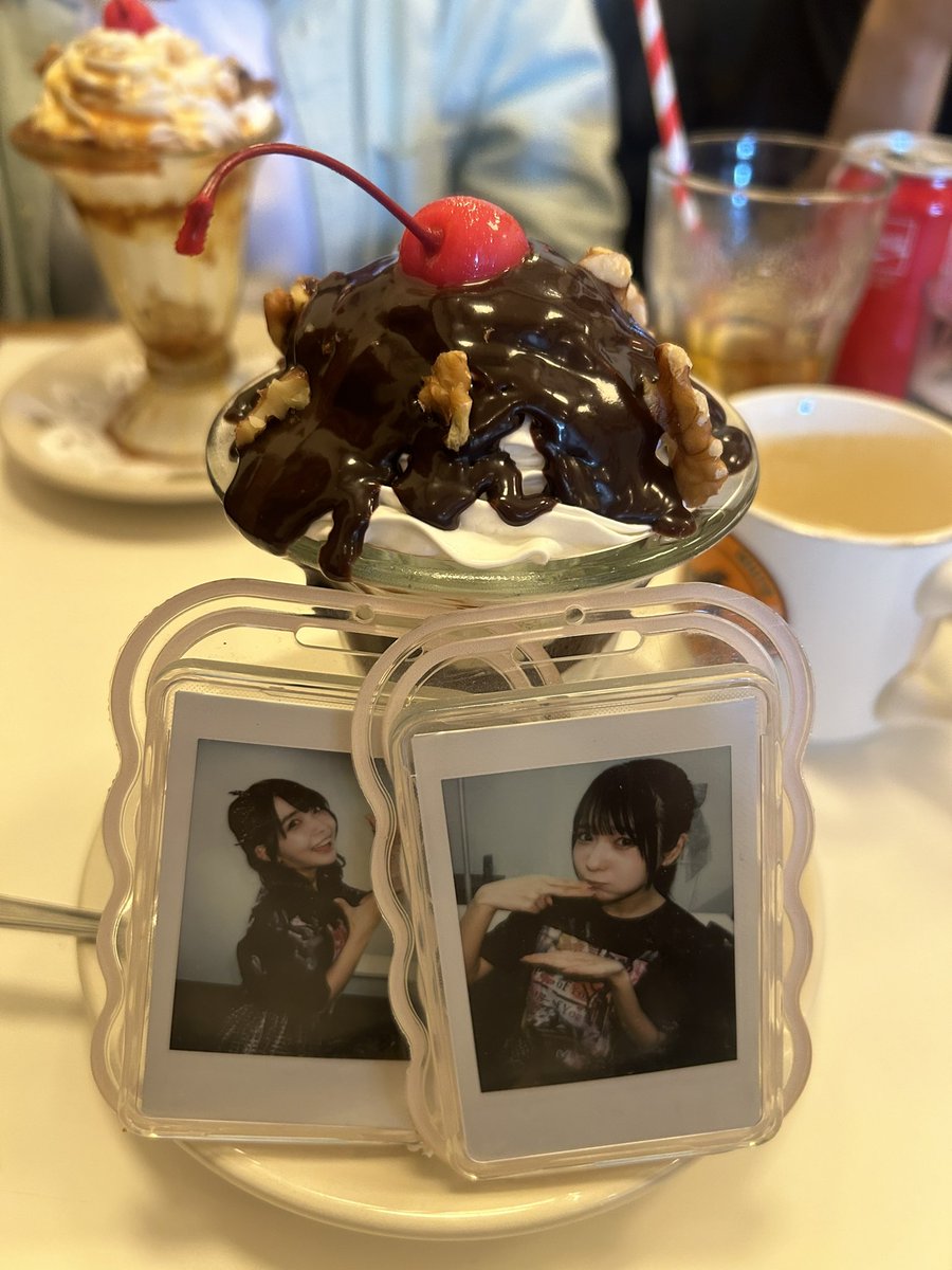 fix_8625's tweet photo. #天羽希純  #奥ゆい  
最近日々を生きることに必死で、なんの推し活もできていないと思いきや、外には連れ出しているんですよ
会う人に「これはあたしの推し」と言い続けているんだよん......あまりに届かない推し方でsorry💦落ち着いたらメディアみたり手紙書いたりするよー！
今日も健やかにいてね https://t.co/bauchIWfsp