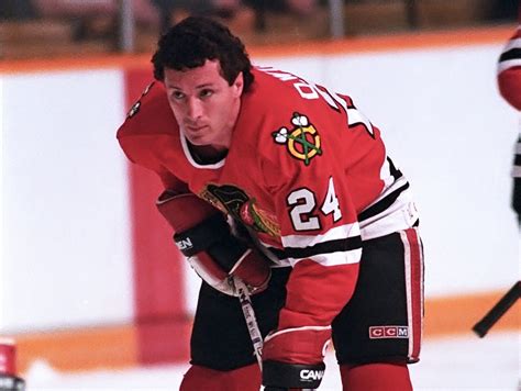 JoeyRedeye31's tweet photo. @td_nash Doug Wilson, one of the last NHL players to go without a helmet. https://t.co/BSJKwKnFHw