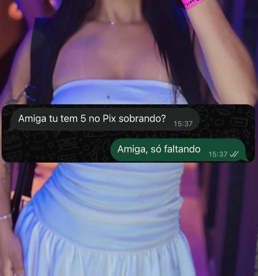 eisincera's tweet photo. parece quem????? https://t.co/YadYURhfU1