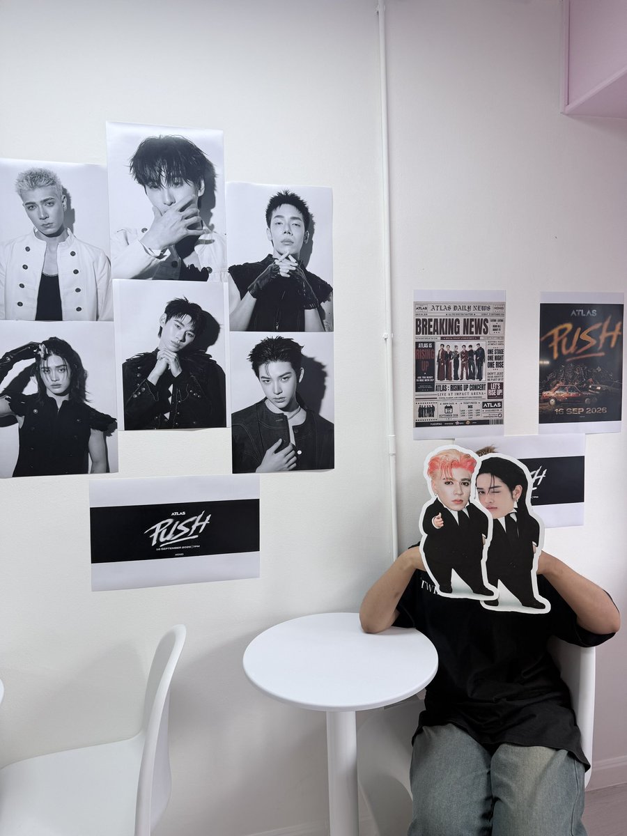 mamaerwinsan's tweet photo. ((📣📣)) สำหรับเอลิสที่ยังไม่มีบัตร ทางเรามีมาแจก2ใบ 🎫🎫 โซนG/O 2,200 

เพียงท่านแวะมาถ่ายเช็คอินที่ 🥤☕️🍵Loveletter.bkk ช่วงวันที่23-24 กันยายนนี้ (09:00-19:00น.)
ลุ้นรับบัตรคอน 🎫#ATLASRisingUpConcert ไปเลยฟรินๆ❤️‍🔥❤️‍🔥

#ATLAS_Push 
#ATLASth #ATLAS_th https://t.co/hhBl1saVe6