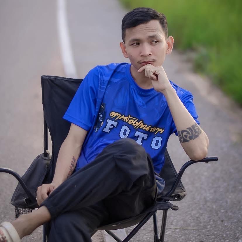 NICK1997392801's tweet photo. กาฬสินธุ์ มีไรเด็ด คืนนี้ https://t.co/KFlYwe3zlY