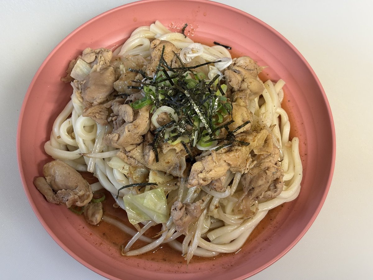 ko_en_jp's tweet photo. 9/23(水)秋分の日
#海鮮唐揚げ光苑voivoi店 
#日替わりランチプレート800円
たっぷり鶏肉の魚粉うどん

今日もｱｹﾞｱｹﾞ⤴︎
よろしくお願い申し揚げます。

#春日部　 #光苑　 #海鮮からあげ　 #海鮮塩ダレ唐揚げ　 #海鮮唐揚げ　 #唐揚げ　  #埼玉　  #からあげ　    #かすかべフードセレクション https://t.co/eKmjAI2VJf