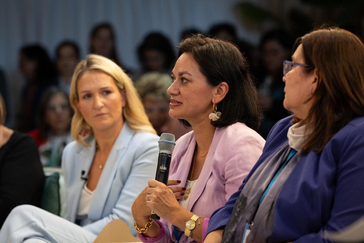 feller_jennifer's tweet photo. En #HLW 🇺🇳 copatrocinamos encuentro de  @MalalaFund e 🇮🇪 sobre la situación de las mujeres afganas. Reafirmé el compromiso de 🇲🇽 con los #ddhh de las mujeres y niñas en el🌎. 

Seguiremos impulsando el reconocimiento del apartheid de género como crimen de lesa humanidad. https://t.co/MCKiqLag7l