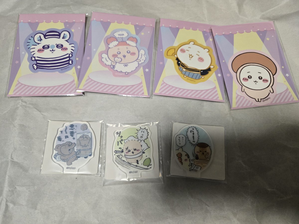 9onoon's tweet photo. 交換
ちいかわ　ダイカットステッカー　アクリミニ
譲)画像1 
求)画像2、3の💕
✅はすでに所持しているため求めておりません
別ポストのフィギュアとまとめての交換優先
まとめての交換優先、単体の場合お返事にお時間頂きます
お気軽にお声がけください https://t.co/kHQVyfKSiB