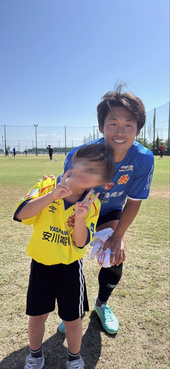 Giragirariita's tweet photo. 公開練習2日目⚽️
原くんに 「好きすぎて滅 知ってる？」
って聞いてて「知ってるよ～」ってことで
滅ポーズしてくれました🥹🥹 https://t.co/mL8VtrKZ03