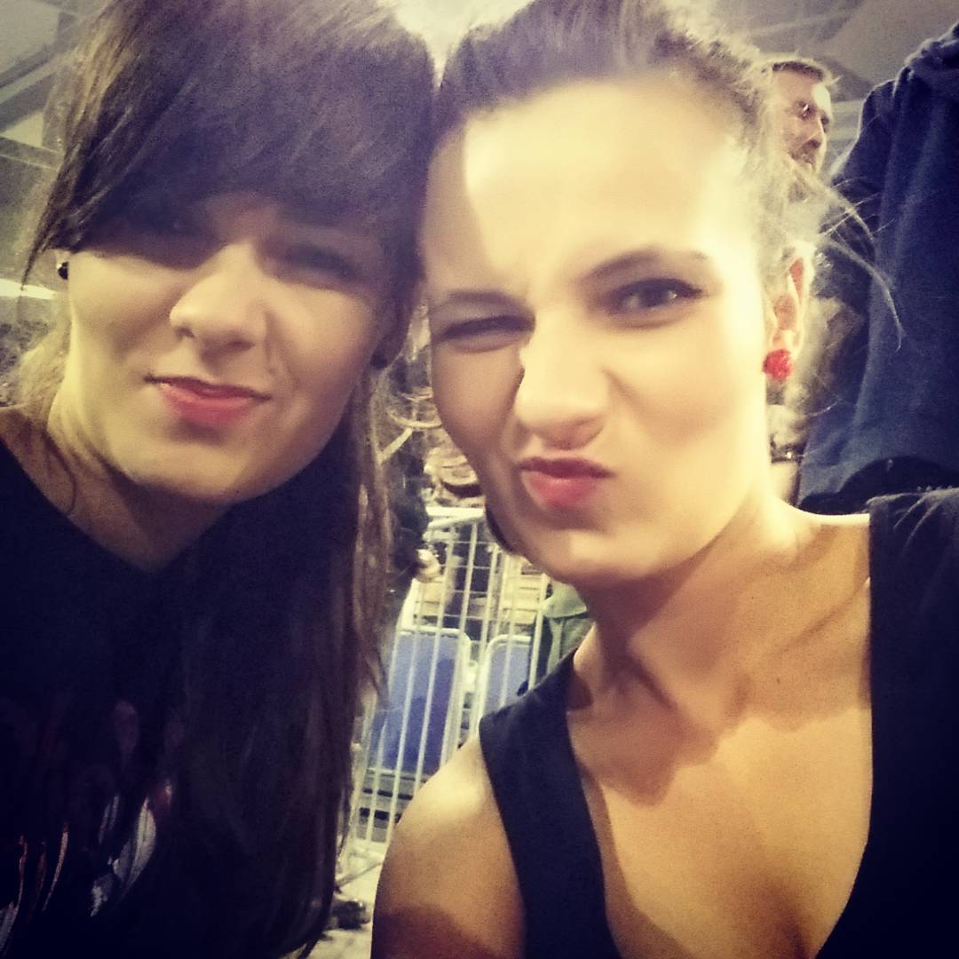 ValarieGatqs's tweet photo. Memories from a Slipknot concert in Łódź. Love, music, and metal. https://t.co/SbedaVXdLH