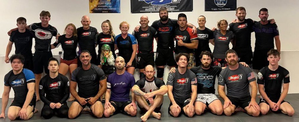 TonyyG1124's tweet photo. #jiujitsu #muaythai #mma #cjj https://t.co/hUtKTLpcRb
