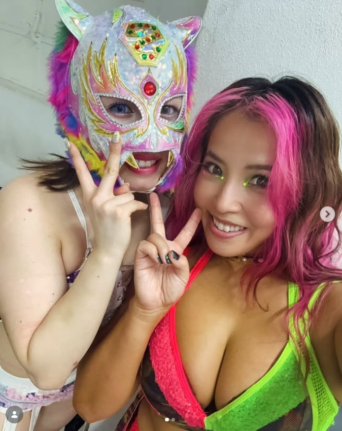 Gamer64Ashley's tweet photo. Anyone for a hot chat over the busty lusty Mina Shirakawa? #wankchat #horny https://t.co/btzBTqyETv