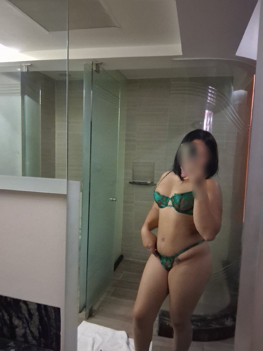 keyla_1_0's tweet photo. Amo el verde💚 https://t.co/Bqrx7l9XXF