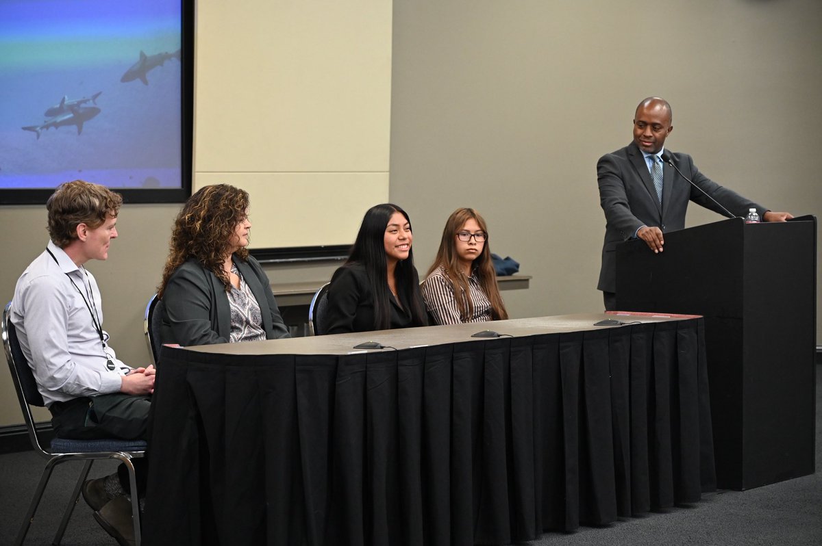 TonyThurmond's tweet photo. Thank you Next Gen Personal Finance for the Champion of Personal Finance Award. It was my honor to sponsor the legislation to create a graduation requirement for all CA students to learn personal finance. https://t.co/8anCVFqr4d