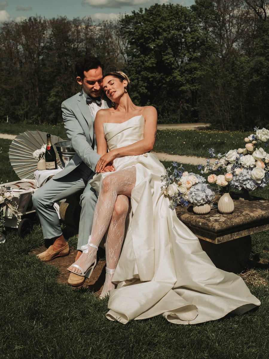 RyannHaughrm's tweet photo. Photo shared by Vince | Wedding &amp; Couple Photography Frankfurt on May 27, 2026 tagging @sabrini. roth, @indekoristik, and @schlosssolitude. https://t.co/uPv8gRKmNU