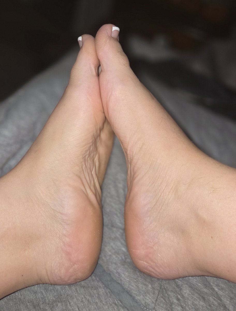 mistyyrose899's tweet photo. @FeetFinder https://t.co/jBgwVGG2pu