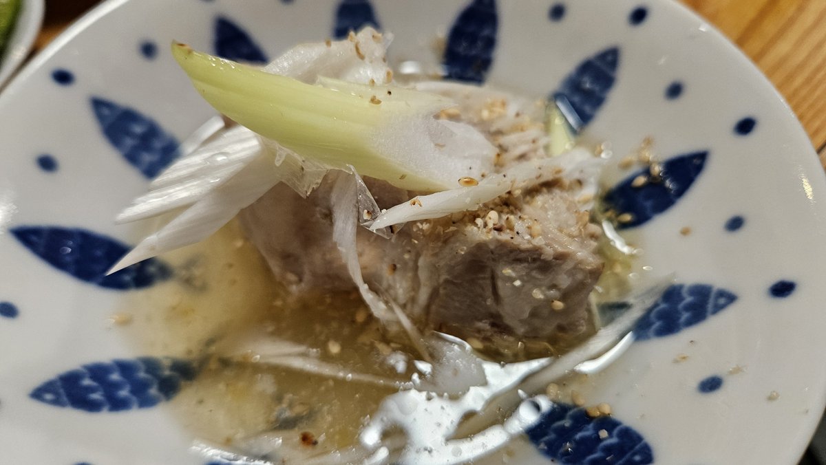 furushiro51's tweet photo. 昨日15:00自宅発17:20郡山着
21:00郡山発23:00自宅着
移動時間のほうがなげえじゃねえか！ https://t.co/MxTdfJcnC7