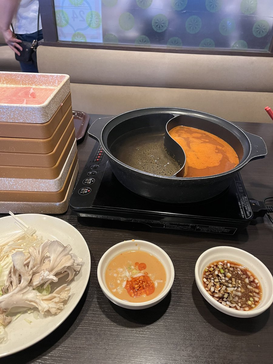 gma111111's tweet photo. ダイエット生活1日目
1人しゃぶ葉 https://t.co/nylML2L9ET