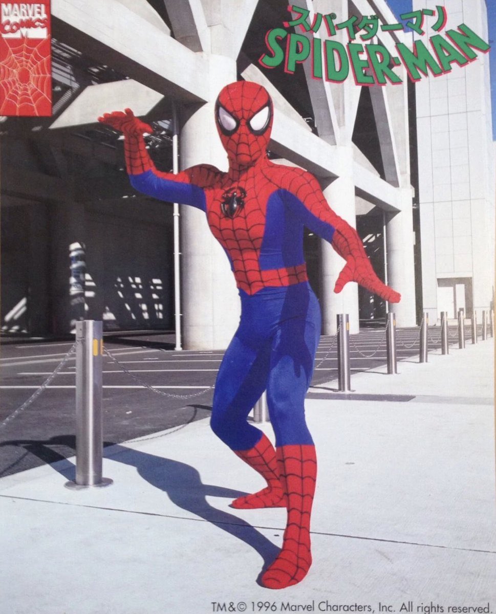 tokimtwu's tweet photo. ←東映版スパイダーマン

円谷プロ版スパイダーマン→
#スパイダーマン https://t.co/gwaM0aBDbm