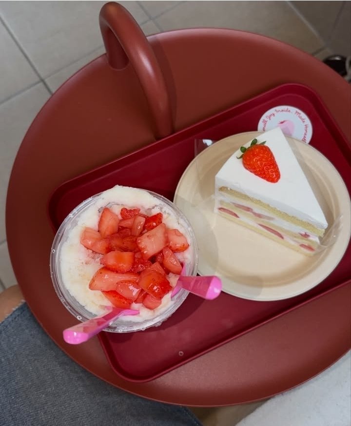 eevnsoo's tweet photo. 🍰 https://t.co/L4MElR4JlZ