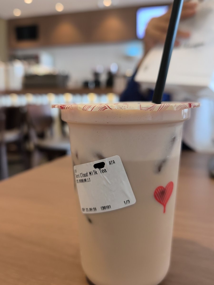 sempiternallys's tweet photo. Cobain menu taro, ternyata enakk https://t.co/qnjqsjRc3Z