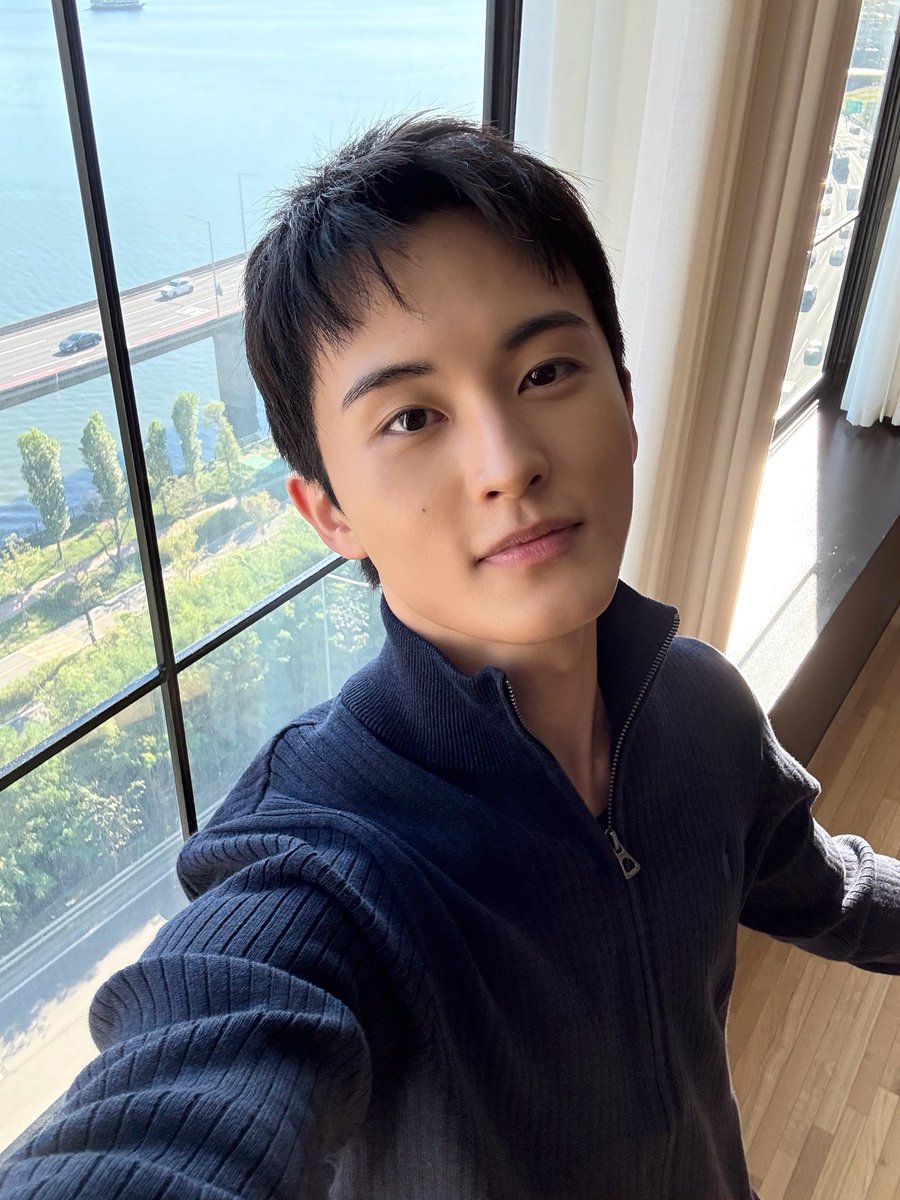 l0veonmark's tweet photo. 내 아가밤토리 https://t.co/wLay9BFARs