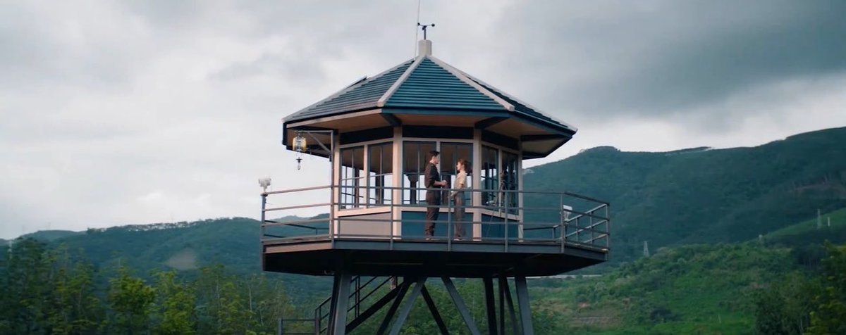 avoirzen's tweet photo. love song in the summer is so cinematic, I am the target audience https://t.co/oYLSMP7AFI
