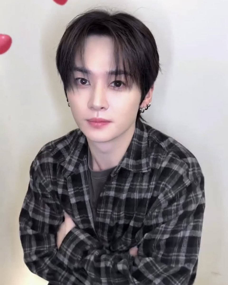 aeraniiim's tweet photo. oh https://t.co/4efNlUwzvw