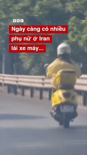 tinnongt's tweet photo. PHỤ NỮ IRAN LÁI XE MÁY BẤT CHẤP CÁC HẠN CHẾ PHÁP LÝ
Bài báo mới nhất từ BBC Tiếng Việt

#BBCNEWSTIENGVIET #IRAN #Biker

View original: https://t.co/grQkyFPAks https://t.co/vDghlm2MmS