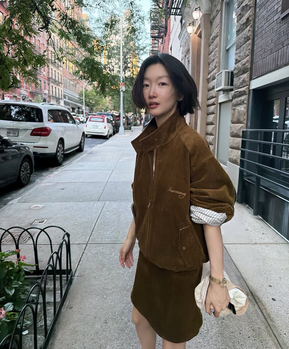 zhoudyu's tweet photo. For now, this will have to do. I’ll be back with a caption worthy of these pictures in the next upload! I’m on vacation mode, and apparently so is my brain. https://t.co/Q8aLdKcD9v