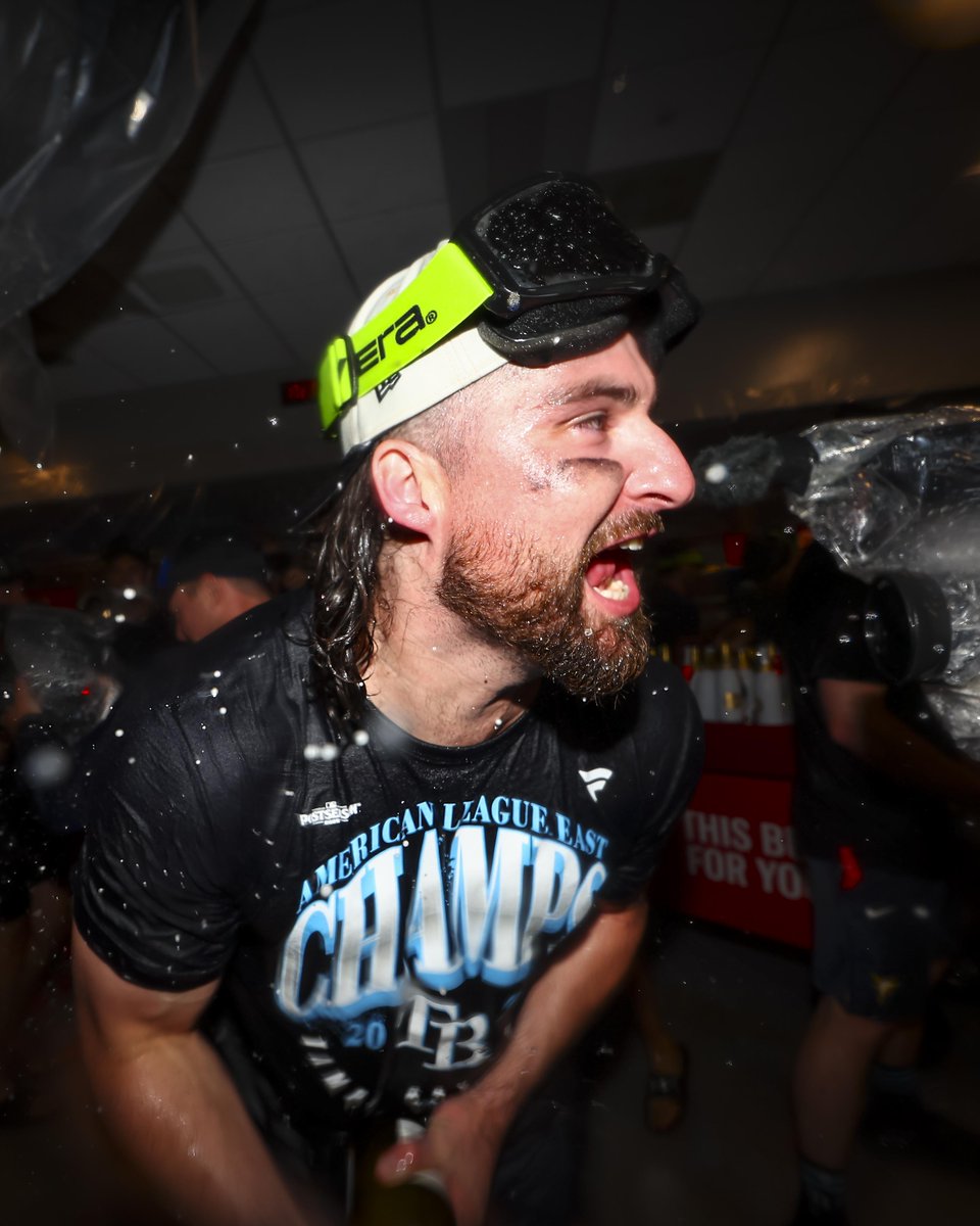 RaysBaseball's tweet photo. Popped off 🍾 https://t.co/oNX9J1X2mj