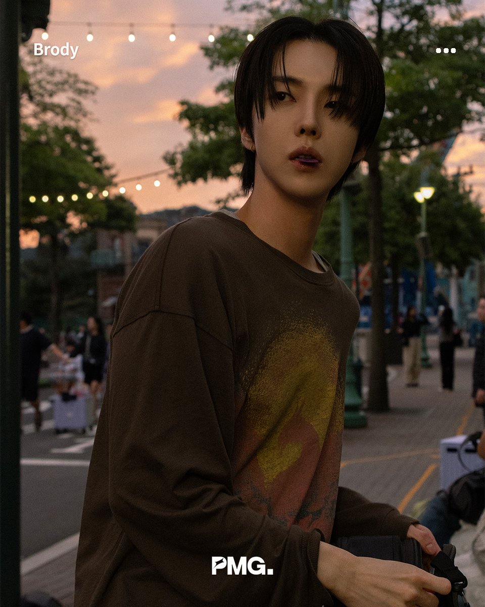teampmg_kr's tweet photo. Brody λΈλ‘λ βHI-FIβ Behind Cut
#Brody #λΈλ‘λ
#TEAMPMG https://t.co/qicaWiYsTJ