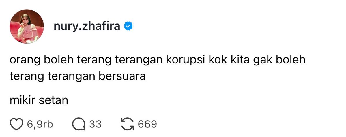 TanyarlBase's tweet photo. 💚 Pas bersuara lgsg ngerahin bujjer bhappss https://t.co/xqYUxEkkwV