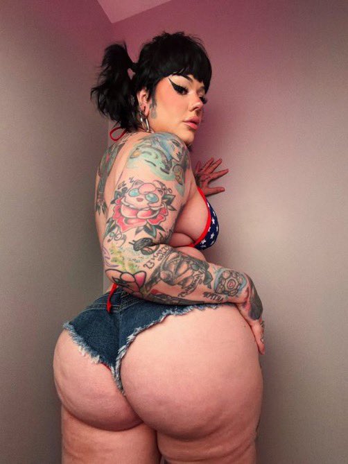 stellamelody0's tweet photo. Do you need a girlfriend ? https://t.co/WFnjMtphzk