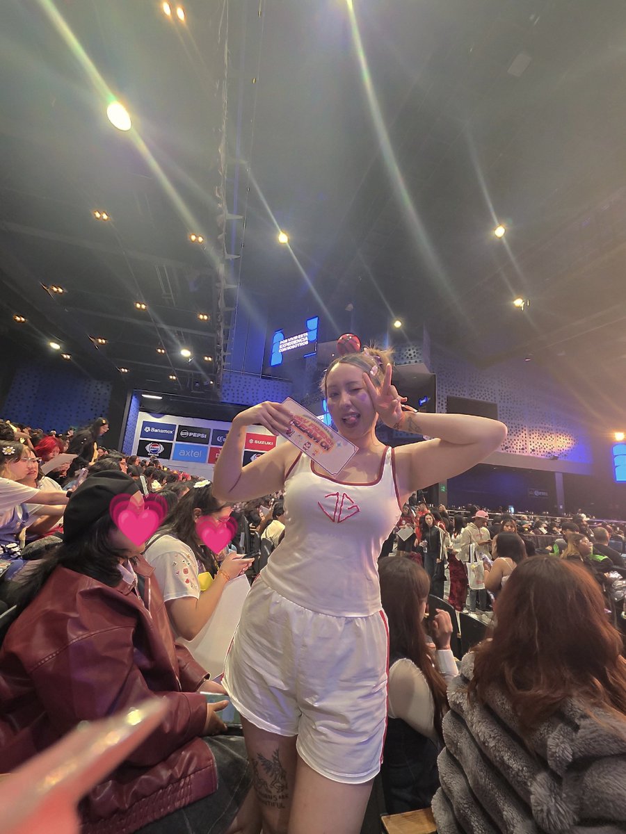 vale_v__'s tweet photo. If baby #GUINZLY was a Mexican hot girl 💋 

#OLFDreamOnAmericasTourInCDMX #จอสกวิน #JossGawin https://t.co/Qsdbt7TY7n