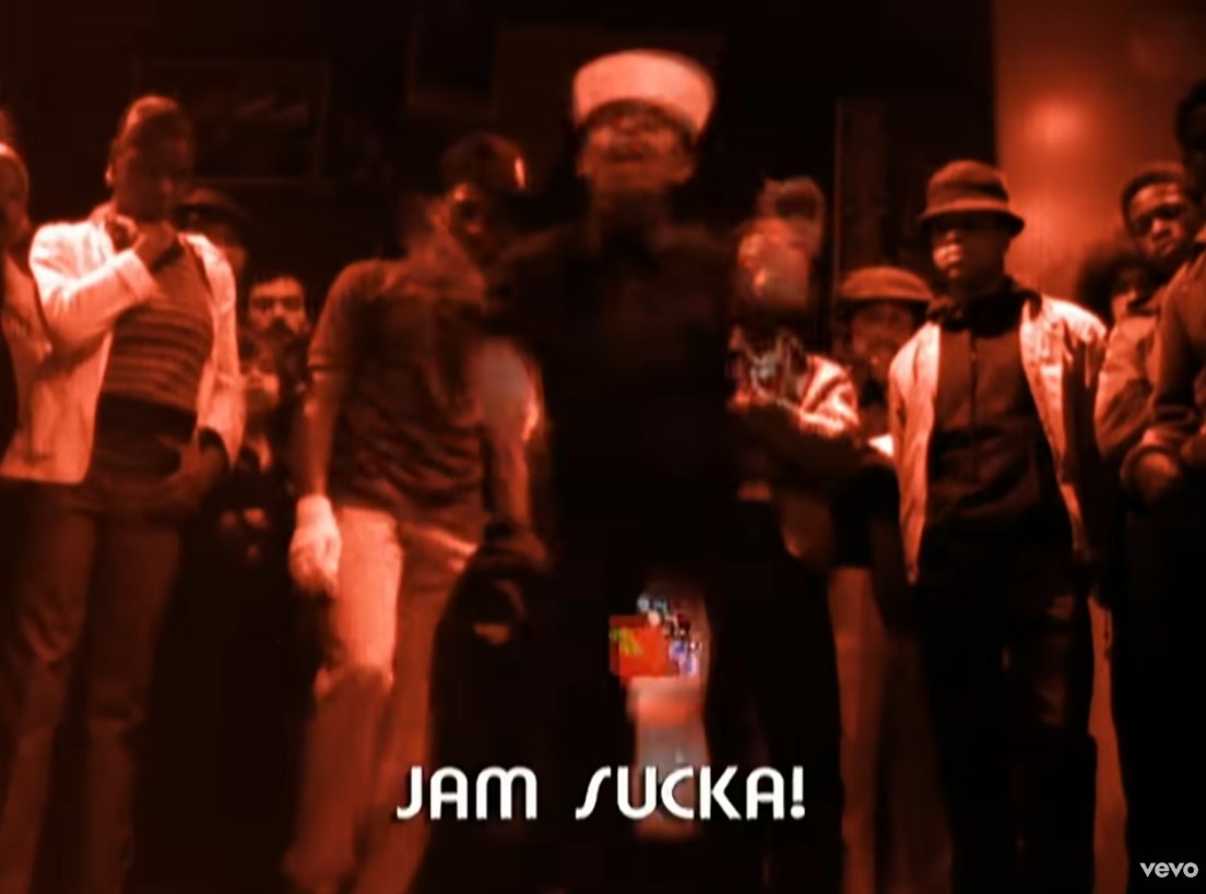 Rimbau2laine's tweet photo. Bon sang de bois ! Ce clip !
https://t.co/Z613KbN9a4
#RATM https://t.co/C7l2tFE2Fo