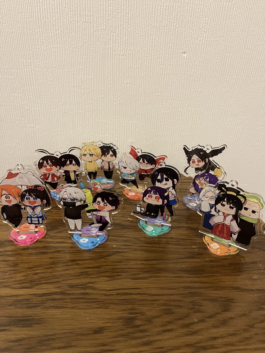 tuki261819's tweet photo. 戦利品の1部！！
2枚目の写真を見た時は発狂しかけた https://t.co/w4ilDKNugx