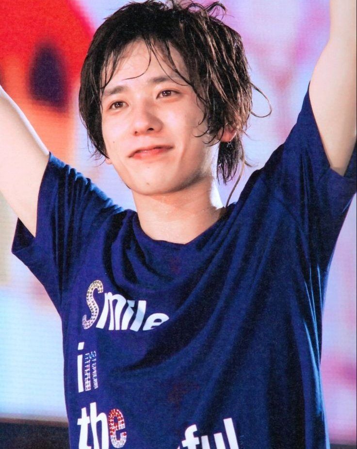 1do_nh's tweet photo. 二宮くんのアイドルとしてステージに立ってる時のキラキラ溶けそうな笑顔が最高にかわいいんだ https://t.co/FxltcnDCv8