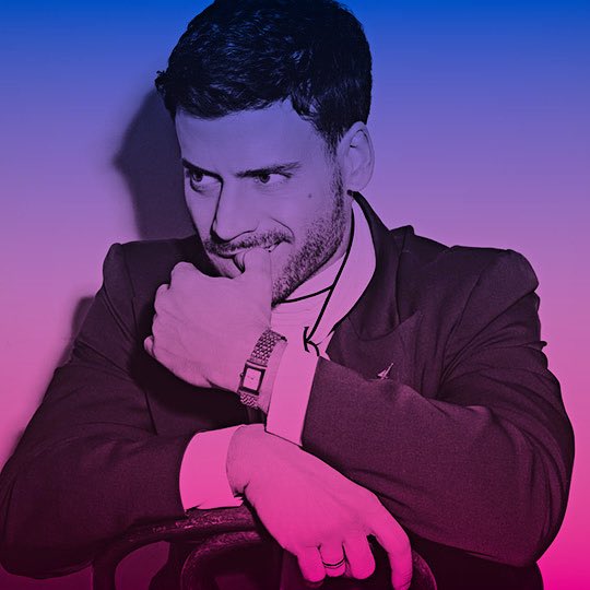 farnaudsource's tweet photo. Happy Bisexual Visibility Day 🩷💜💙 https://t.co/WDErx4QToi