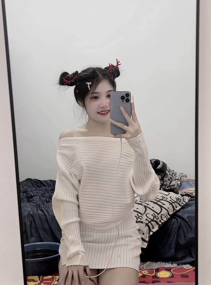 EmelineGhaat's tweet photo. ⭐🪴⭐🪴⭐🪴⭐🪴⭐ตอนแรกก็ไม่เชื่อ จนกระทั่งลองใช้เอง... ไอเทมลับที่บิวตี้บล็อกเกอร์เกาหลีโหวตให้เป็นอันดับ 1!“ ครีมกันแดดเนื้อซูเฟล่ บางเบา คุมมันนาน
⭐⭐⭐⭐💦⭐⭐
🆔   pla08871
https://t.co/xSVrvQLiy0

#รับงานตลาดไท
รับงานตลาดไท
#รับงานคลองหลวง
นวลนคร
#รับงานเทพกุญชร https://t.co/HNrGRiNMBm