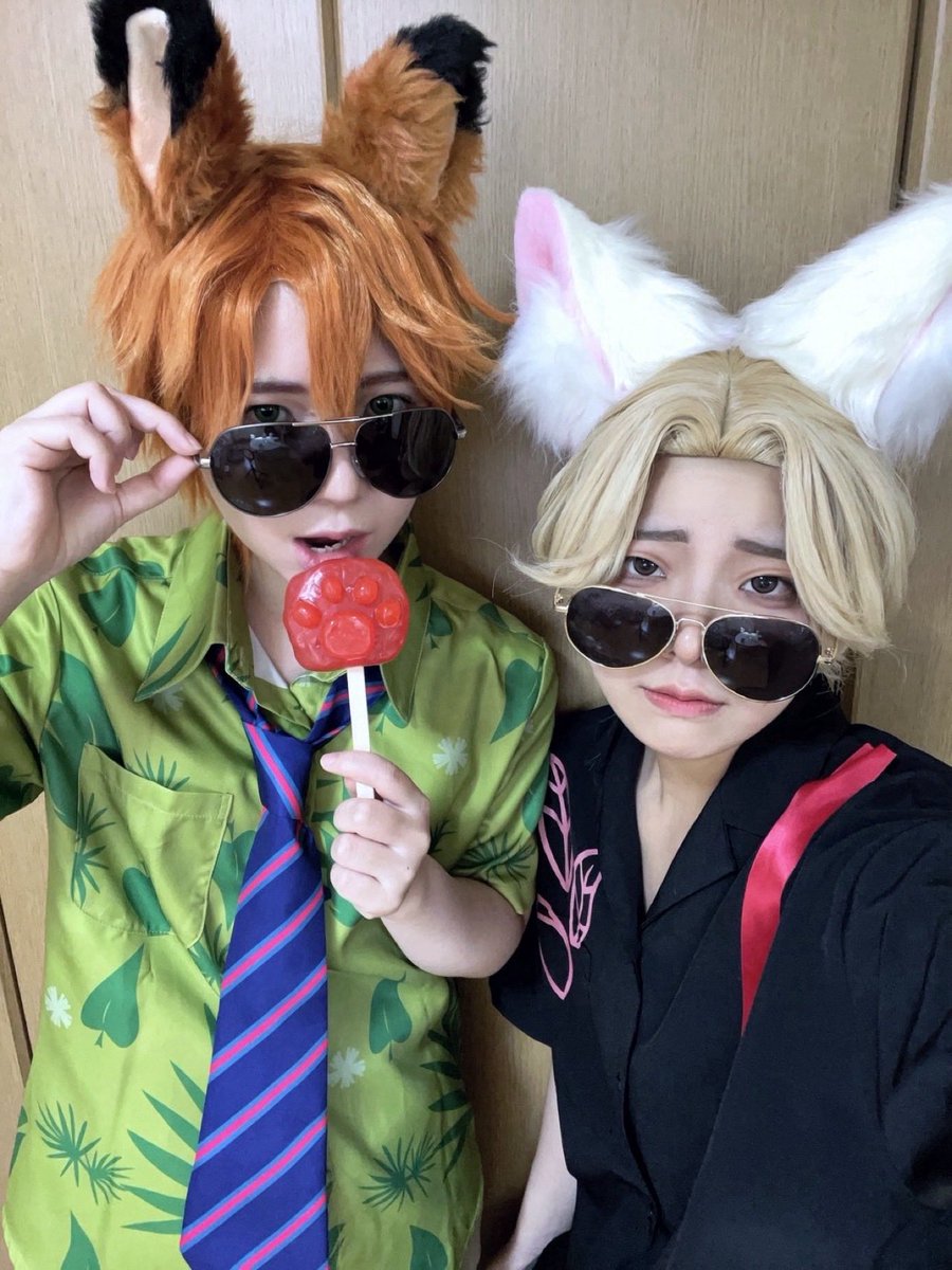 dandango0606's tweet photo. ⚠️擬人化⚠️

ニックとフェニックのコスプレ🦊

2人とも初出しです♡

フェニック@hakutou_taberu 
 #cosplayㅤㅤㅤㅤㅤㅤㅤ https://t.co/aPCtv2vuBk