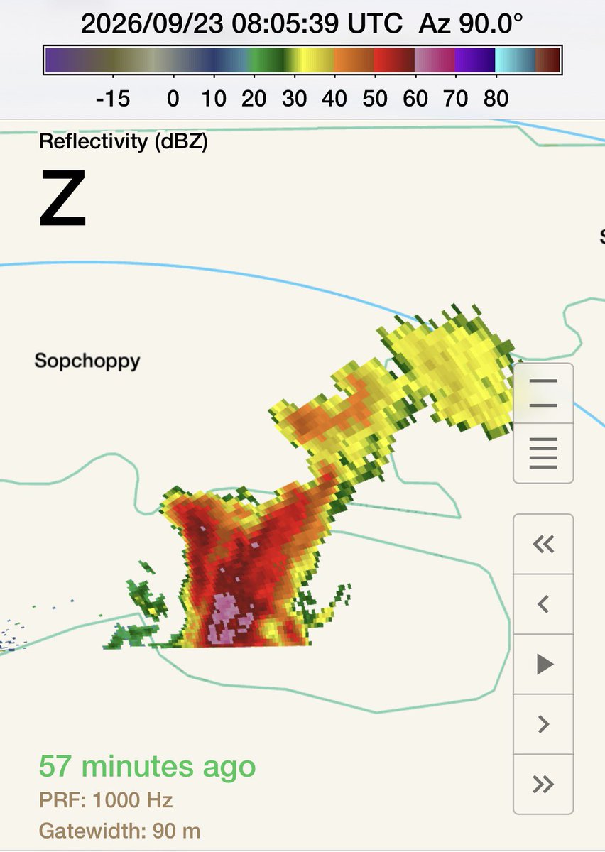 raxpol's tweet photo. Some close range thunderstorm observations collected early this morning by @FSU_EOAS students⛈️📡 https://t.co/G5z0T3IJys