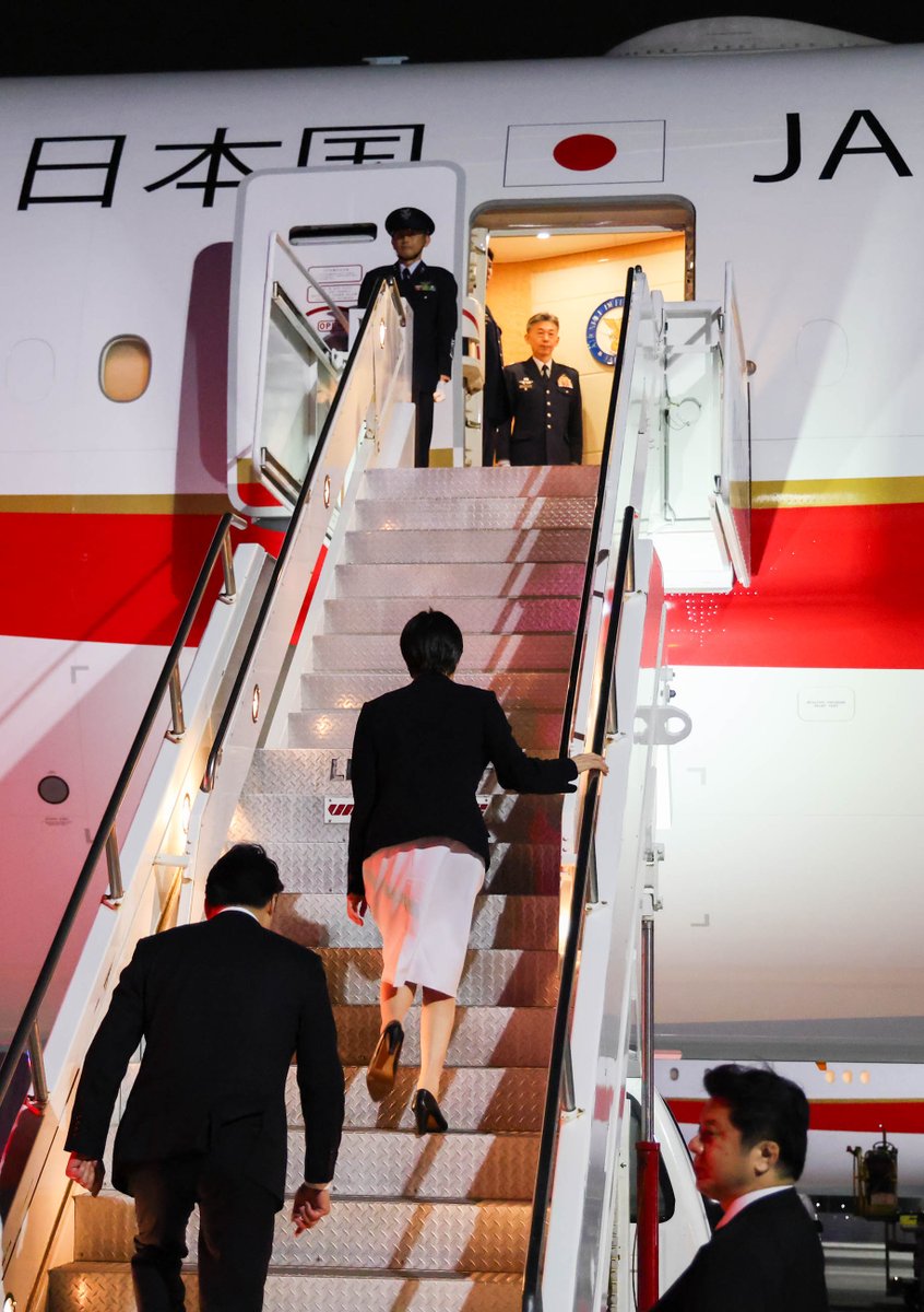 PressSec_JP's tweet photo. 米国ニューヨークは朝5時過ぎ。高市総理は、滞在30時間の慌ただしい全日程を終え、今から東京へと帰国の途につきます。 https://t.co/oVblELFHT9