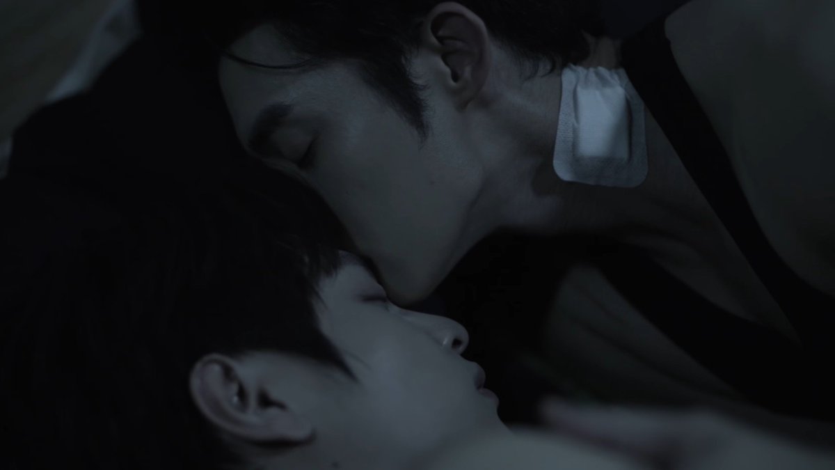 moshitwt's tweet photo. ah lie i wasn't aware of your clingy game https://t.co/9EAK2ULBq3