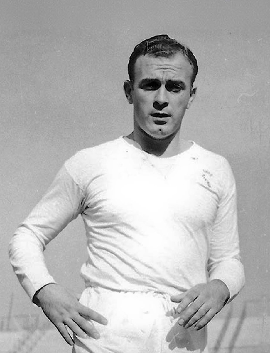 theMadridZone's tweet photo. 🔙 On this day 73 years ago, Alfredo di Stefano made his debut with Real Madrid. 🤍 https://t.co/uzXT8ILSKQ