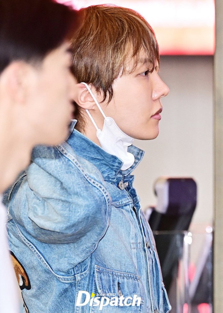_mang218's tweet photo. 260923 제이홉 출국기사

🧷https://t.co/FYQiFSW7Nm
🧷https://t.co/jYfke8122Q https://t.co/BFeHAWYOZv