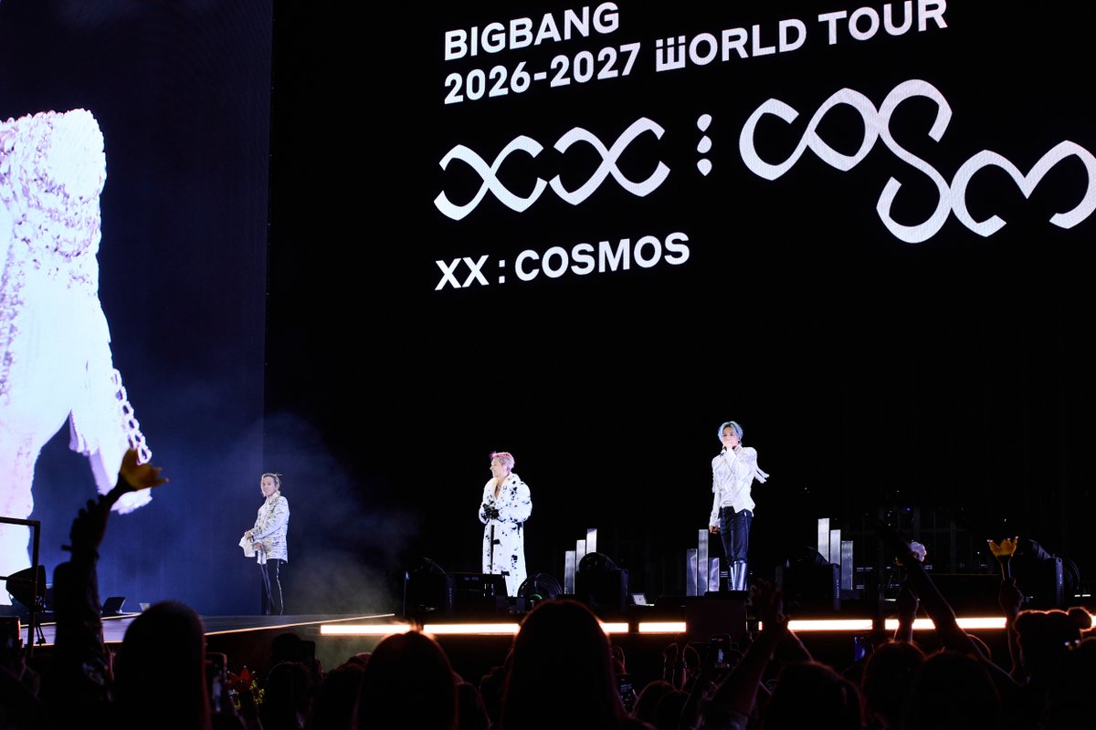 AEGPresentsFR's tweet photo. Quelques souvenirs du show inoubliable de BIGBANG au @StadeFrance 👑🔥

Samedi soir, le trio BIGBANG a retrouvé ses https://t.co/KXDuDfteBu à l'occasion d'un concert mémorable ✨

📸 YG Entertainment https://t.co/vVpdnDYZfD