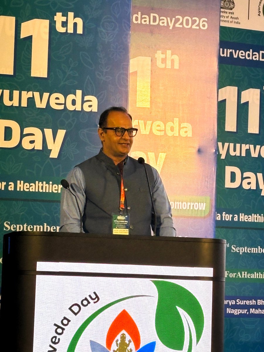RIS_NewDelhi's tweet photo. 🌿 𝐋𝐚𝐮𝐧𝐜𝐡 𝐨𝐟 𝐭𝐡𝐞 𝐀𝐲𝐮𝐬𝐡 𝐒𝐞𝐫𝐯𝐢𝐜𝐞𝐬 𝐒𝐞𝐜𝐭𝐨𝐫 𝐑𝐞𝐩𝐨𝐫𝐭 | 𝐀𝐲𝐮𝐫𝐯𝐞𝐝𝐚 𝐃𝐚𝐲 𝟐𝟎𝟐𝟔

At the launch of the Ayush Services Sector Report, Prof. Sachin Kumar Sharma, Director General, @RIS_NewDelhi, thanked the Ministry of Ayush (@moayush) for its support to RIS in undertaking research on policy-related issues concerning the Ayush sector.

He highlighted FITM’s work in key areas, including the Ayush manufacturing sector and outlined upcoming studies on Africa, quality standards, medicinal plants and the North East.

These studies will further strengthen the evidence base for policy and support the global growth and outreach of India’s Ayush sector. 🇮🇳📊

@MEAIndia | @mpprataprao | @vaidyakotecha | @secymoayush | @SKSharma_World | @MoHFW_INDIA | @CCRAS_MoAyush | @CentralUnani | @ccrschennai | @ccrhindia | @mdniy | @DirectorCcryn | @nmpb1 | @AIIA_NDelhi |  @ItraJamnagar | @nischennai | @BRPrasher | @IGIBSocial | @rajivvasudevan | @cgpdtm_india | @aiims_newdelhi | @SDLINDIA | @JivaAyurveda | @SarinNS1 | @cmec_ris | @DakshinNews | @AIC_aseanindia | @fisd19 | @FIDC_NewDelhi 

#AyurvedaDay #Ayush #FITM #RIS